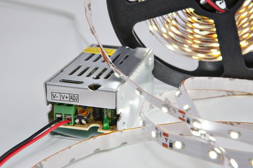 LED驱动器新标准GB/T17743-2021生效